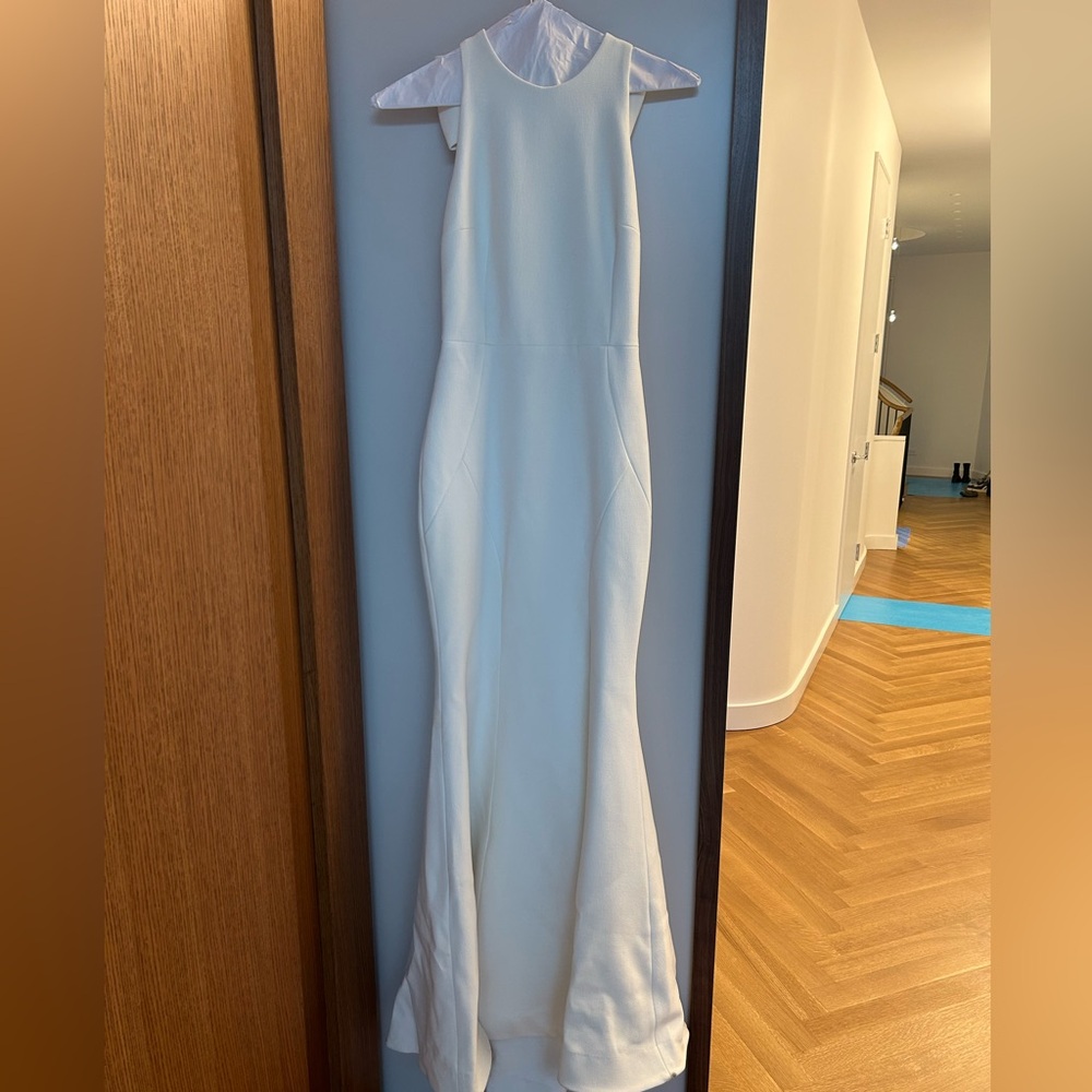 Rebecca Vallance crepe white gown with bow, size US 4
